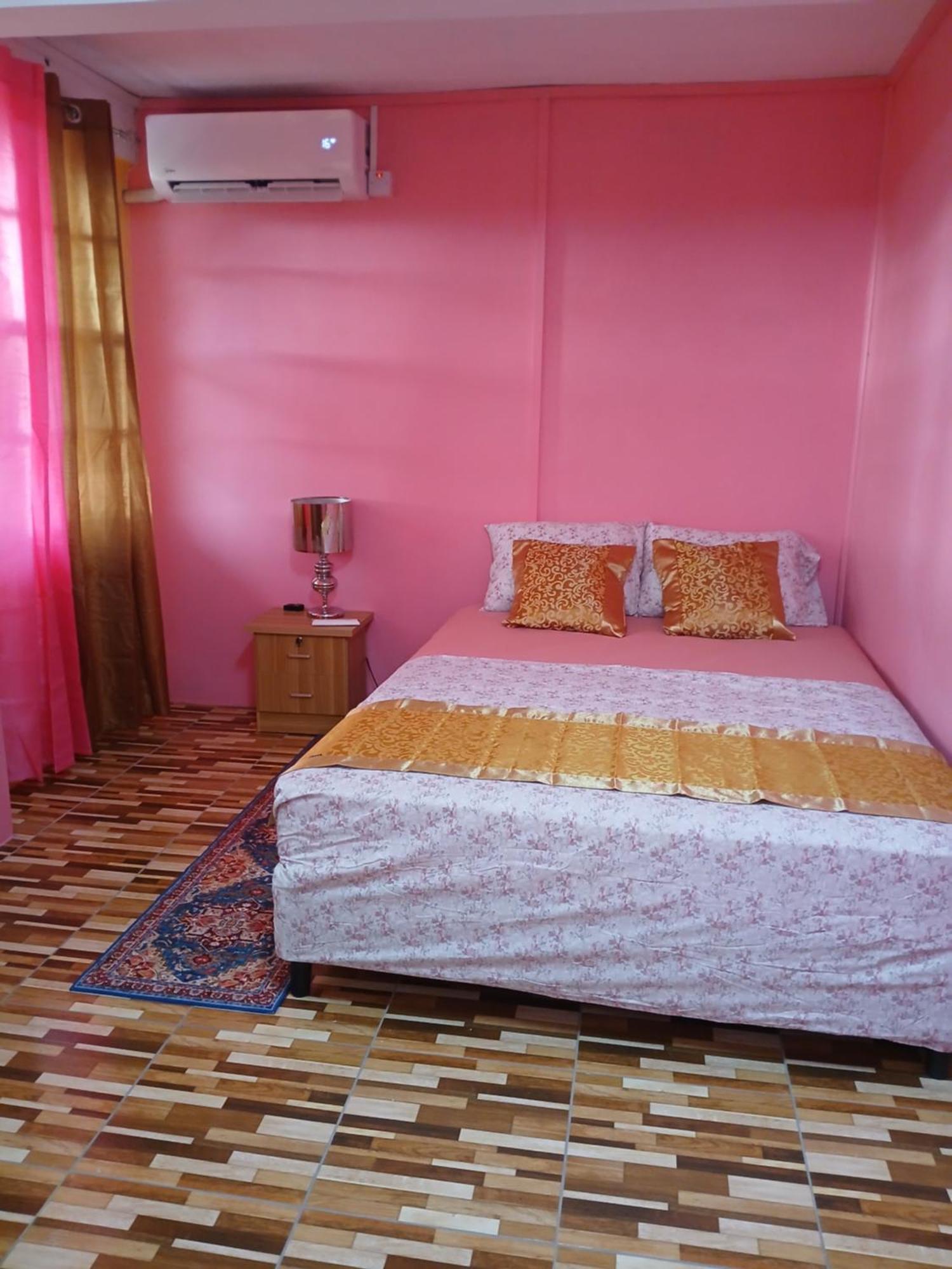 Natrue'S Haven Bed & Breakfast Marigot Eksteriør bilde