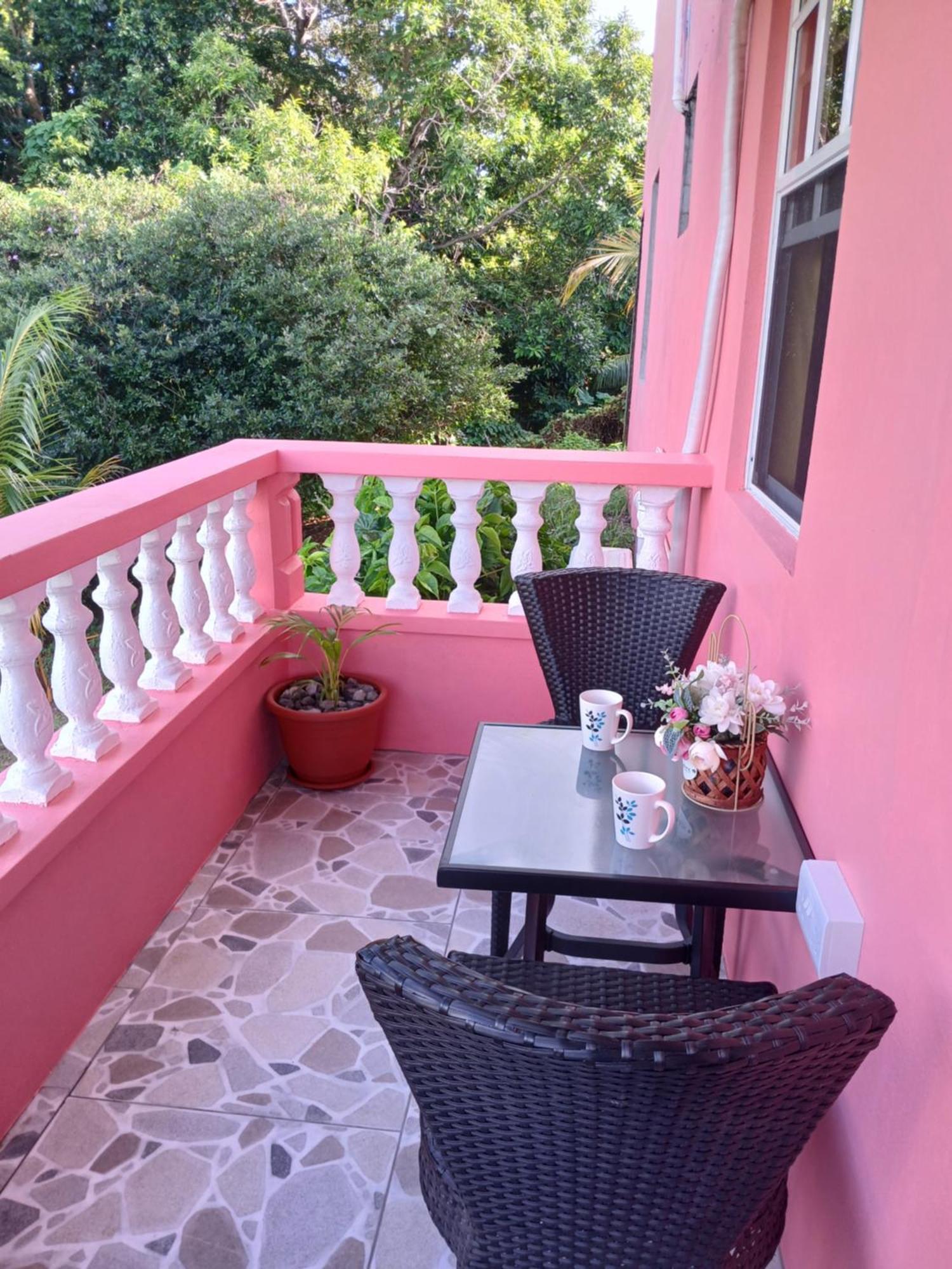 Natrue'S Haven Bed & Breakfast Marigot Eksteriør bilde