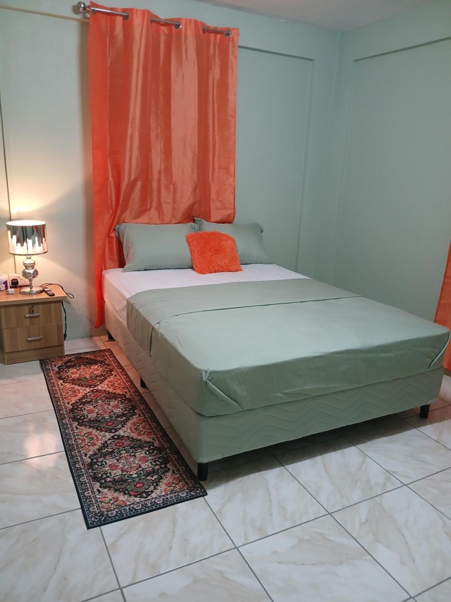 Natrue'S Haven Bed & Breakfast Marigot Eksteriør bilde